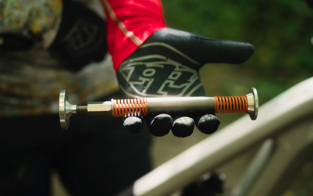 El secreto para bajar más rápido sin destrozarte los brazos.