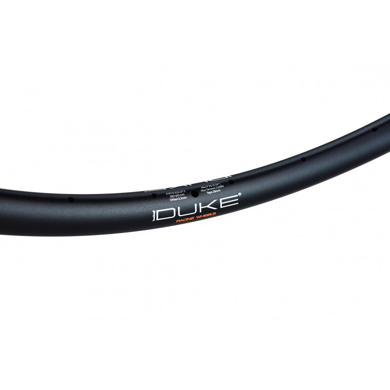 DUKE Juego de Aros Fury Star 6TERS 28 / 32 :: 29'' 32H Asimétrico Aluminio